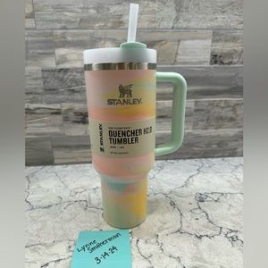 Stanley WARM SERENE BRUSHSTROKES, 40oz, NWT